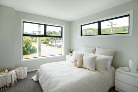 Photo of property in 6 Reading Street, Wainuiomata, Lower Hutt, 5014