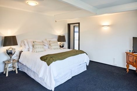 Photo of property in 19 Motukaraka Point, Pauatahanui, Porirua, 5381