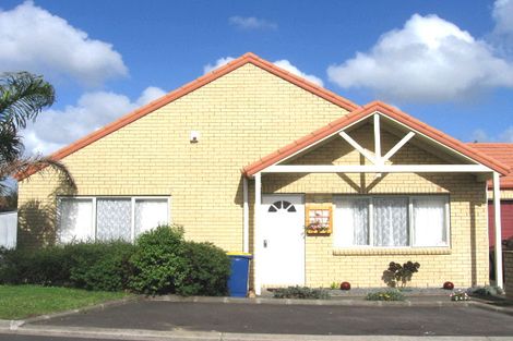 Photo of property in 3 Dunbarton Drive, Ranui, Auckland, 0612