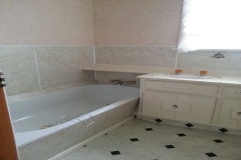 Photo of property in 225 Pine Hill Road, Dalmore, Dunedin, 9010