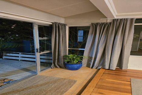 Photo of property in 26 Silverbirch Grove, Churton Park, Wellington, 6037