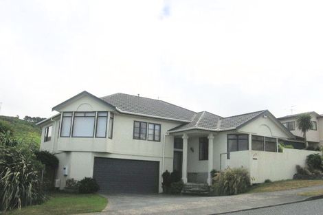 Photo of property in 118 Ashton Fitchett Drive, Brooklyn, Wellington, 6021