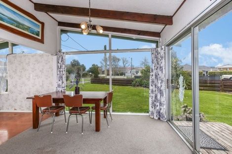 Photo of property in 30 Domain Street, Waiuku, 2123