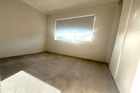 Photo of property in 24 Ashmere Lane, Weymouth, Auckland, 2103