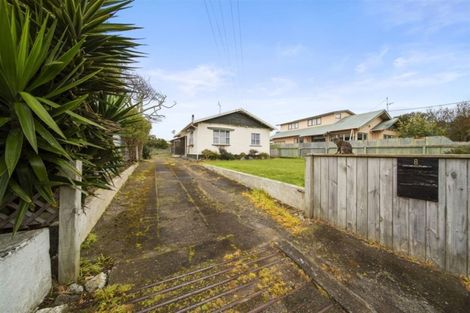 Photo of property in 8 Collins Street, Hawera, 4610