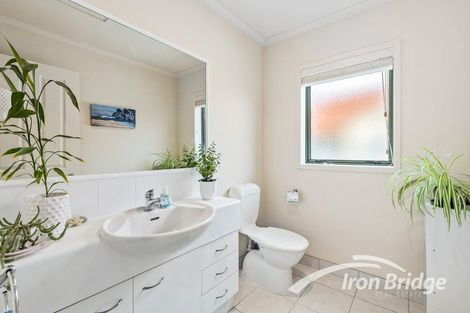 Photo of property in 20 Parkwood Crescent, Gulf Harbour, Whangaparaoa, 0930