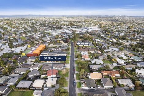 Photo of property in 30 Elliot Street, Howick, Auckland, 2014