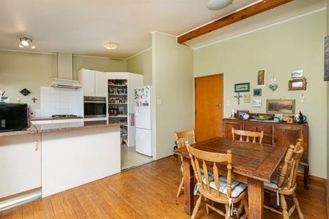 Photo of property in 43 Rock Isle Road, Torbay, Auckland, 0630