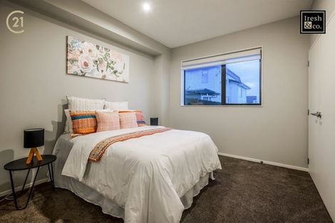 Photo of property in 33 Kirikiri Drive, Papakura, 2110