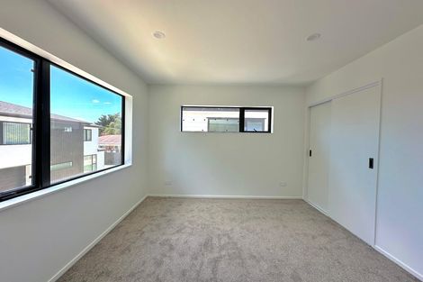 Photo of property in 33b Edmund Hillary Avenue, Papakura, 2110