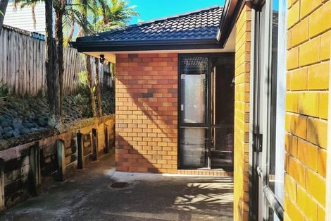 Photo of property in 96 Kamara Road, Glen Eden, Auckland, 0602