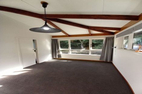 Photo of property in 89 Black Rock Road, Newlands, Wellington, 6037