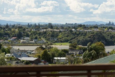 Photo of property in 45 Village Park Drive, Welcome Bay, Tauranga, 3112