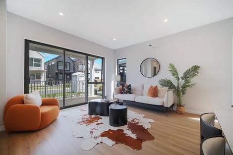 Photo of property in 25 Yellow Pear Lane, Karaka, 2578