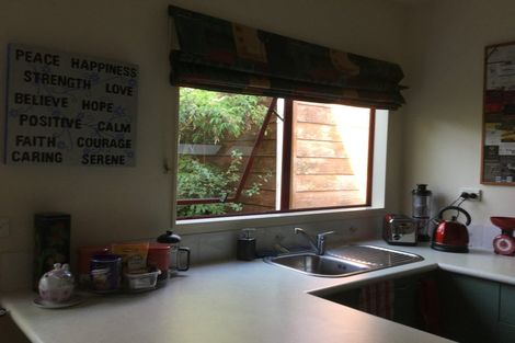 Photo of property in 148 Normandale Road, Normandale, Lower Hutt, 5010