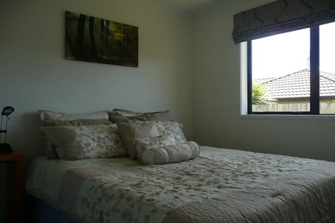 Photo of property in 9 Mooring Close, Haruru, 0204