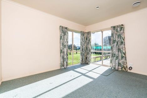 Photo of property in 14 South Road, Waipu, 0510