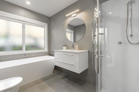 Photo of property in 8a Esme Place, Matua, Tauranga, 3110