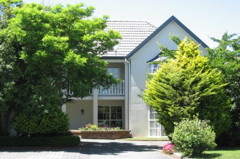 Photo of property in 25 Brockhall Lane, Avonhead, Christchurch, 8042