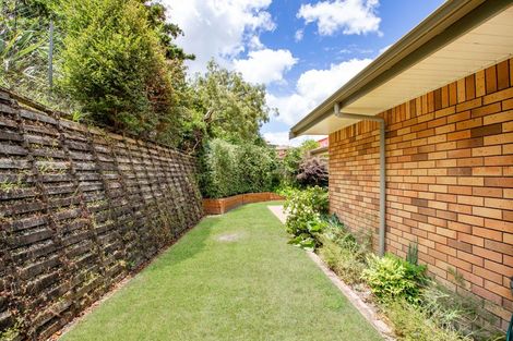 Photo of property in 42 Woodburn Avenue, Flagstaff, Hamilton, 3210