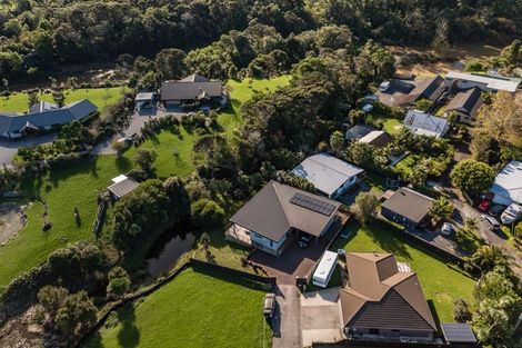 Photo of property in 6 Riverglen Drive, Haruru, 0204