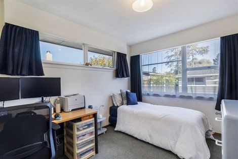 Photo of property in 69 Cotswold Avenue, Bishopdale, Christchurch, 8053