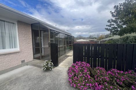 Photo of property in 2/8a Marshall Street, Woolston, Christchurch, 8023