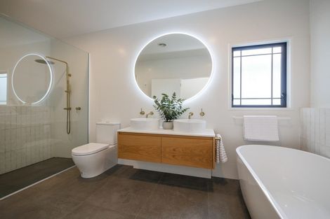 Photo of property in 34 Sunninghurst Drive, Fairfield, Dunedin, 9018