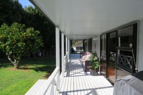 Photo of property in 2050 Rings Road, Coromandel, 3506