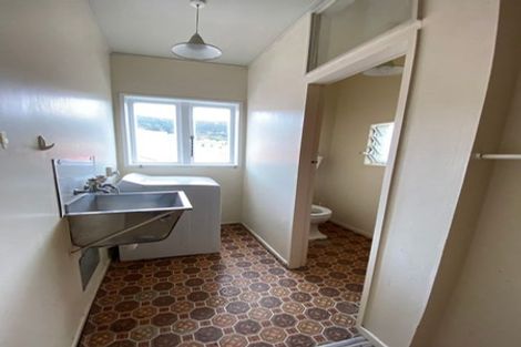 Photo of property in 4 Levy Street, Mount Victoria, Wellington, 6011