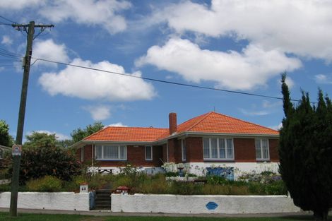 Photo of property in 8 Seaside Avenue, Waterview, Auckland, 1026