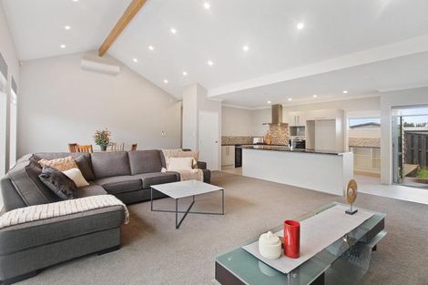 Photo of property in 41 Anselmi Ridge Road, Pukekohe, 2120