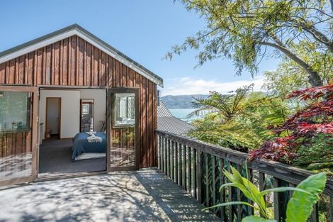 Photo of property in 19 Settlers Hill, Akaroa, 7520