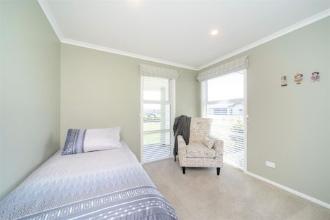 Photo of property in 19 George Street, Bulls, 4818