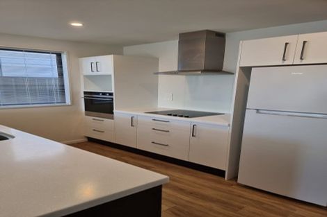 Photo of property in 15 Wheatsheaf Lane, Heathcote Valley, Christchurch, 8022