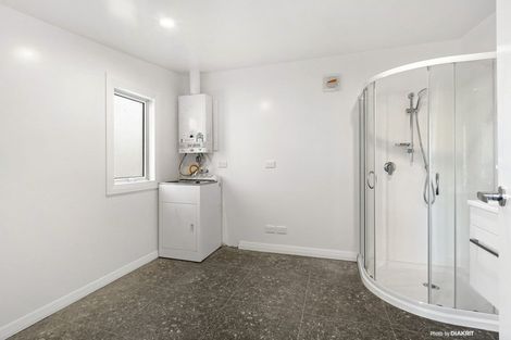 Photo of property in 68 Russell Terrace, Berhampore, Wellington, 6023