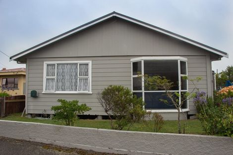 Photo of property in 114 Reid Street, Blaketown, Greymouth, 7805