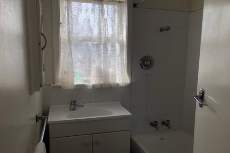 Photo of property in 2 Collingwood Street, Levin, 5510