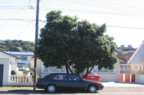 Photo of property in 73 Park Road, Miramar, Wellington, 6022