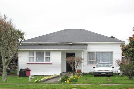 Photo of property in 7 Queen Street, Waitara, 4320