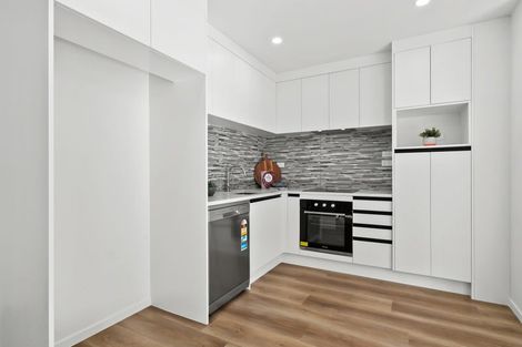 Photo of property in 13 Miles Avenue, Papatoetoe, Auckland, 2025