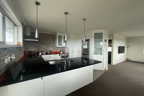 Photo of property in 50 Milano Boulevard, Karaka, Papakura, 2113