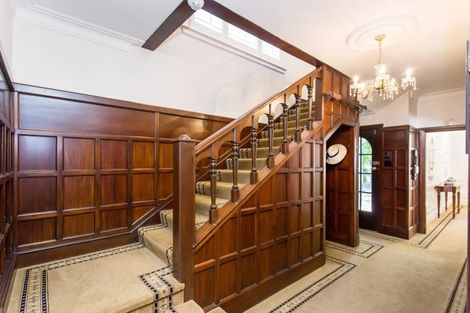 Photo of property in 122 Straven Road, Fendalton, Christchurch, 8014