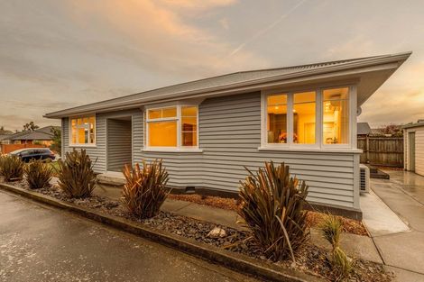 Photo of property in 1/8 Wharenui Road, Upper Riccarton, Christchurch, 8041