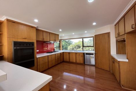 Photo of property in 19 St Simon Place, Botany Downs, Auckland, 2010