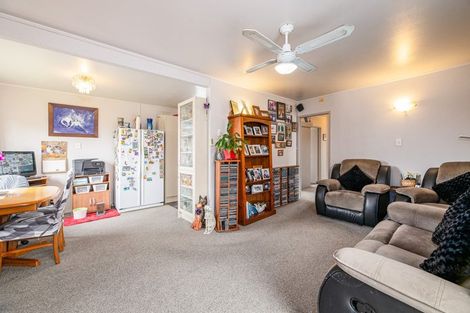 Photo of property in 204 Solar Road, Glen Eden, Auckland, 0602