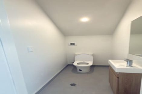 Photo of property in 9d Mander Place, Bucklands Beach, Auckland, 2012