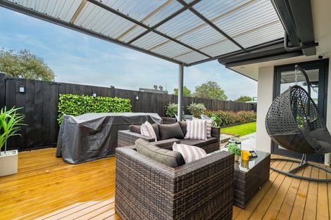 Photo of property in 13 Smiley Place, Mosgiel, 9024