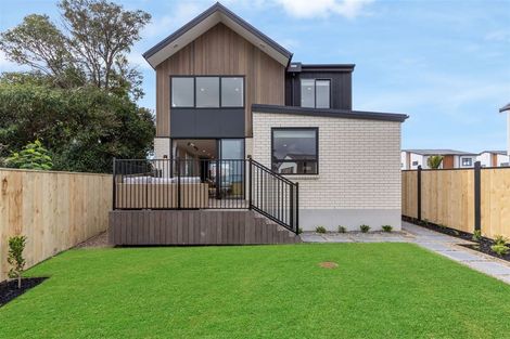 Photo of property in 1 Ocean Breeze Avenue, Hobsonville, Auckland, 0616