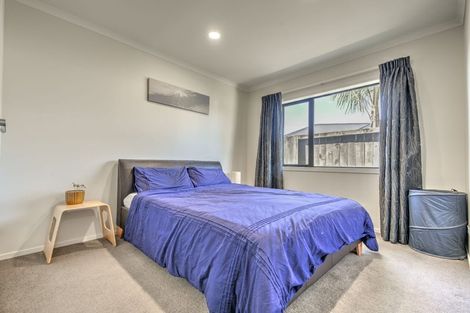 Photo of property in 25 Piwakawaka Court, Rototuna North, Hamilton, 3210